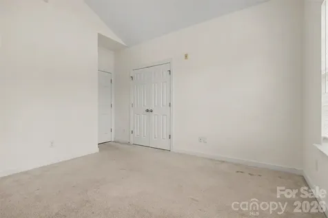 15323 Barossa Valley Street Charlotte NC 28277