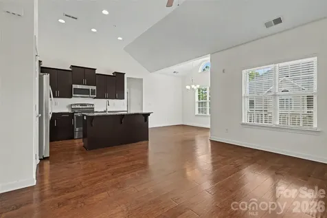 15323 Barossa Valley Street Charlotte NC 28277
