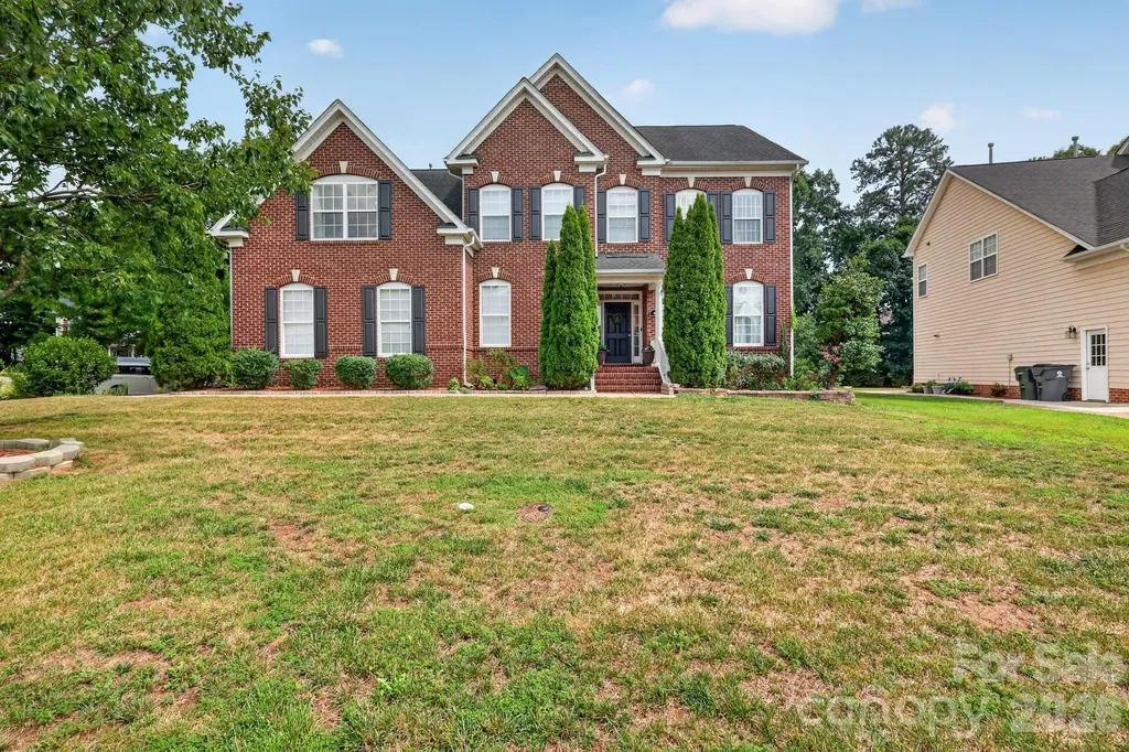 100 Drakeshire Court Morrisville NC 27560