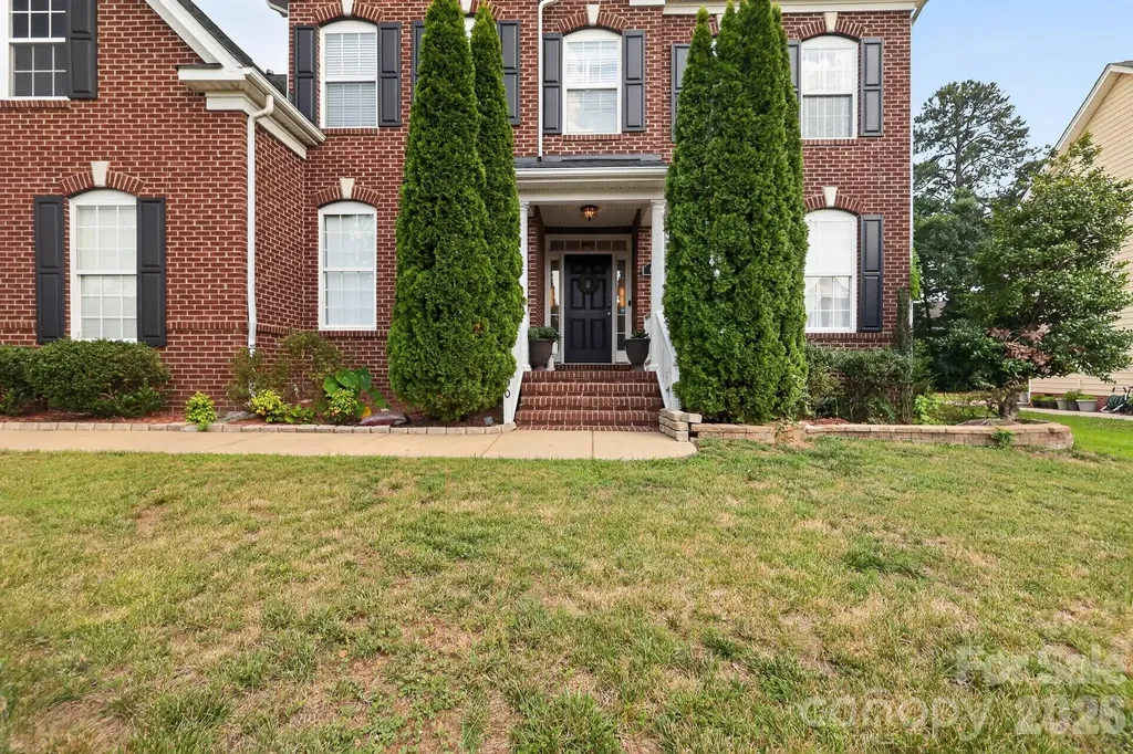 100 Drakeshire Court Morrisville NC 27560