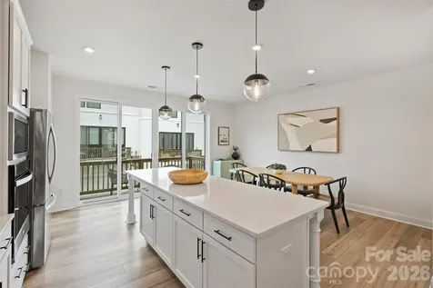 3024 (Lot 11) Red Cardinal Lane Charlotte NC 28211