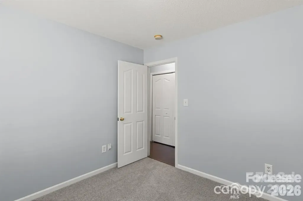 6828 Ayrshire Glen Place Charlotte NC 28273