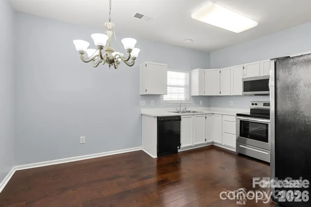 6828 Ayrshire Glen Place Charlotte NC 28273
