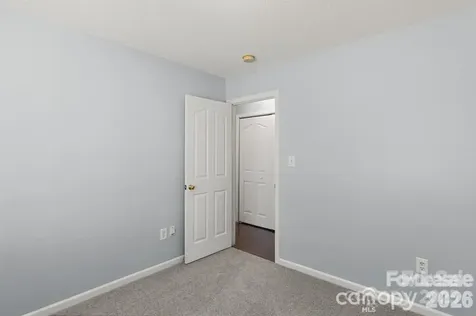 6828 Ayrshire Glen Place Charlotte NC 28273