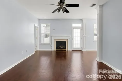 6828 Ayrshire Glen Place Charlotte NC 28273