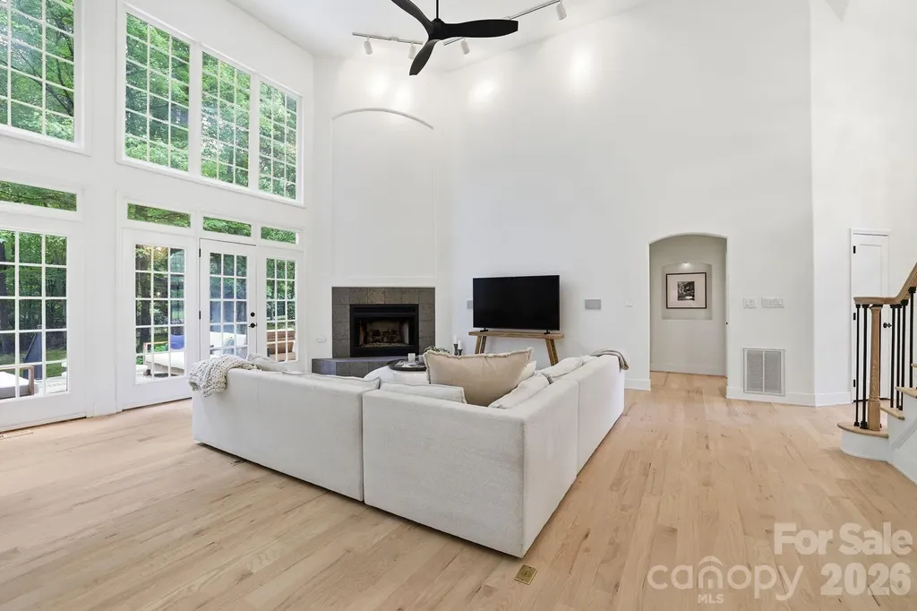 5424 Amanda Lane Belmont NC 28012