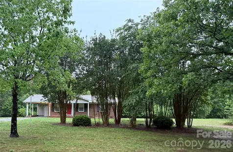 5221 Roy Ballard Street Denver NC 28037