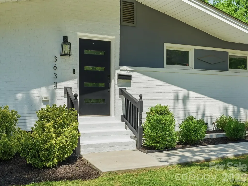 3633 Rosehaven Drive Charlotte NC 28205