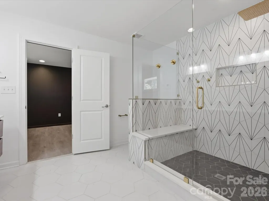 3633 Rosehaven Drive Charlotte NC 28205