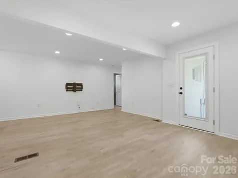 3633 Rosehaven Drive Charlotte NC 28205