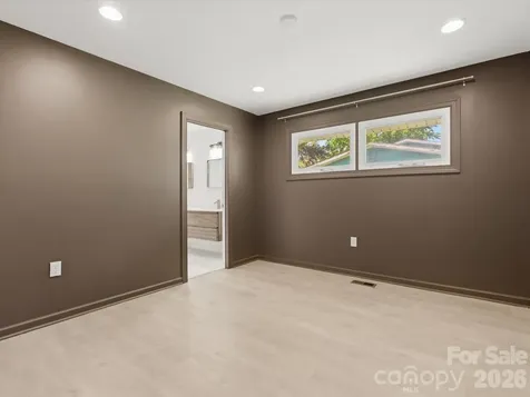 3633 Rosehaven Drive Charlotte NC 28205