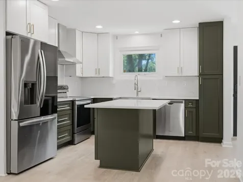 3633 Rosehaven Drive Charlotte NC 28205