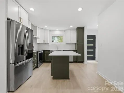 3633 Rosehaven Drive Charlotte NC 28205