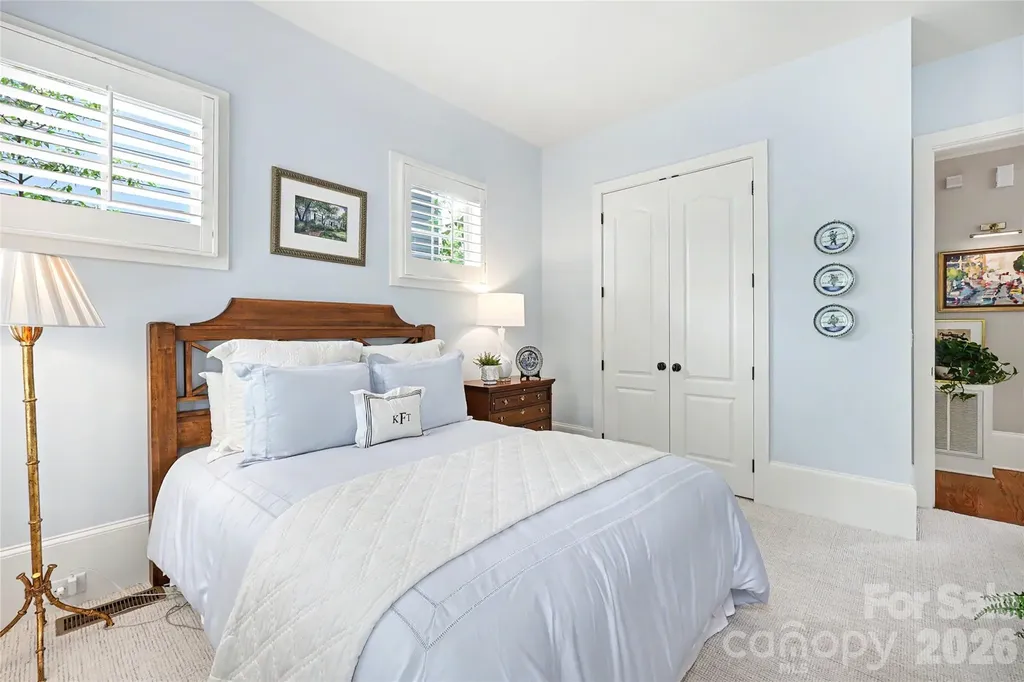 1908 Nassau Boulevard Charlotte NC 28205