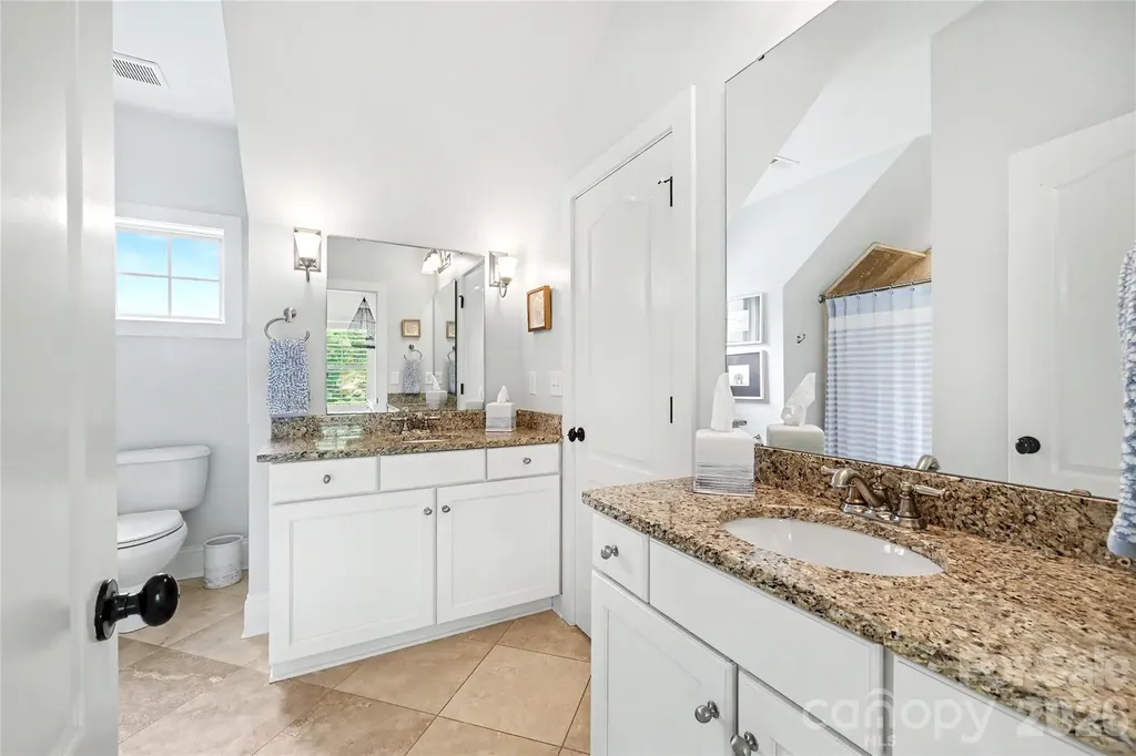 1908 Nassau Boulevard Charlotte NC 28205