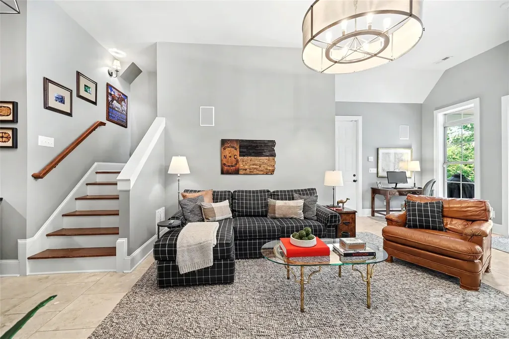 1908 Nassau Boulevard Charlotte NC 28205
