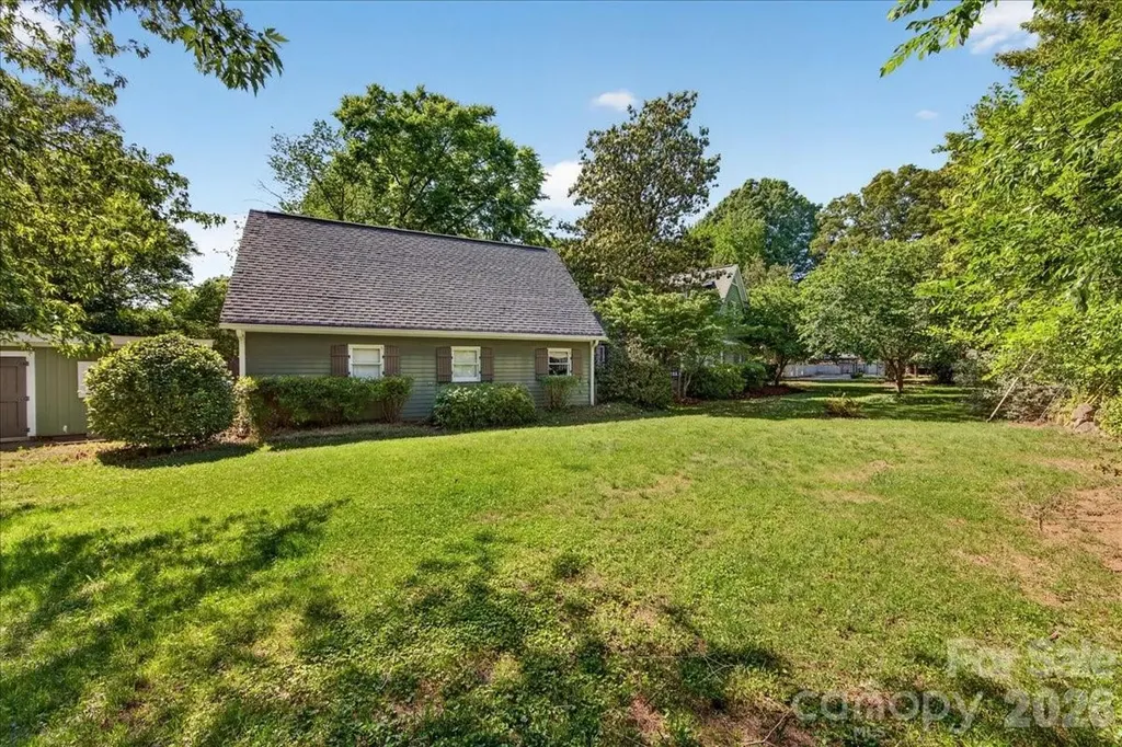 4330 Brookfield Drive Charlotte NC 28210