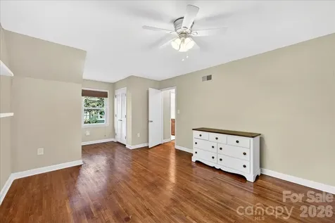 4330 Brookfield Drive Charlotte NC 28210