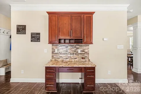 2506 Copperleaf Court High Point NC 27265