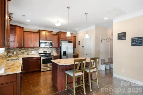 2506 Copperleaf Court High Point NC 27265