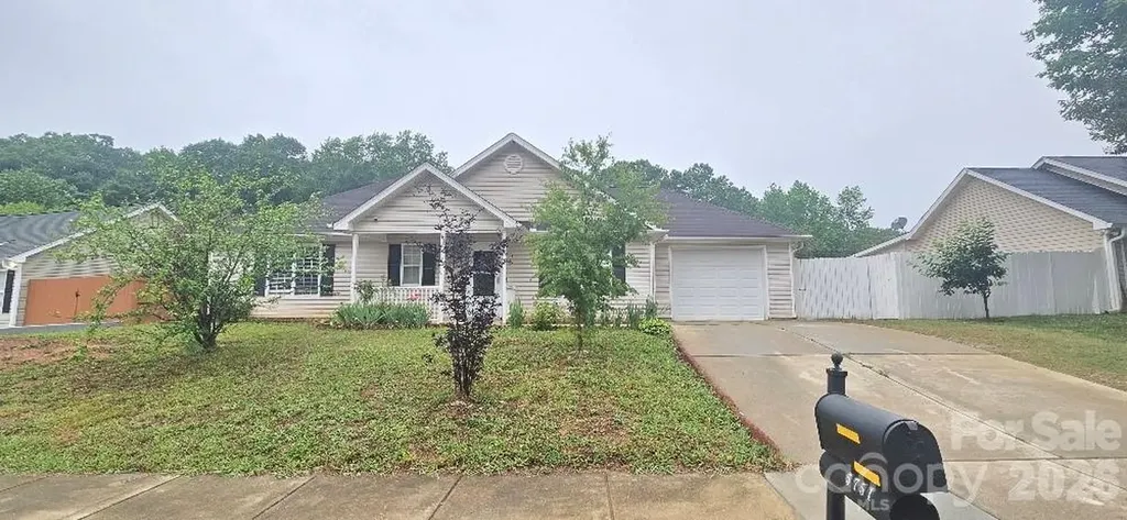 5751 Justins Forest Drive Charlotte NC 28212