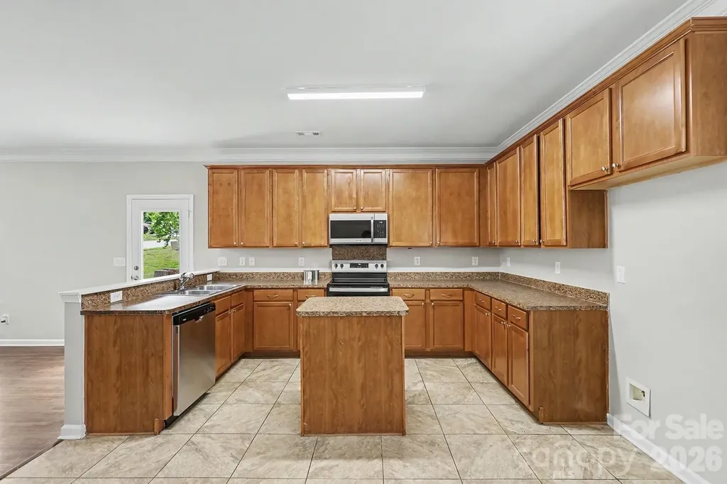 5618 Stowe Derby Drive Charlotte NC 28278