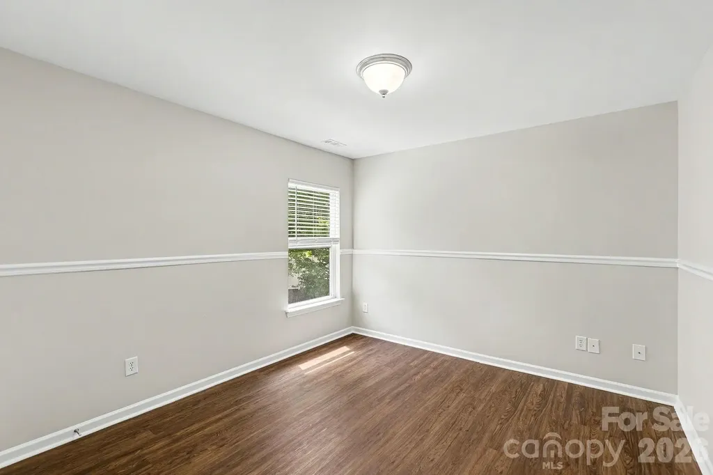 5618 Stowe Derby Drive Charlotte NC 28278