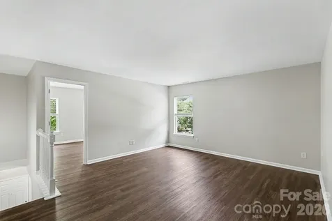 5618 Stowe Derby Drive Charlotte NC 28278