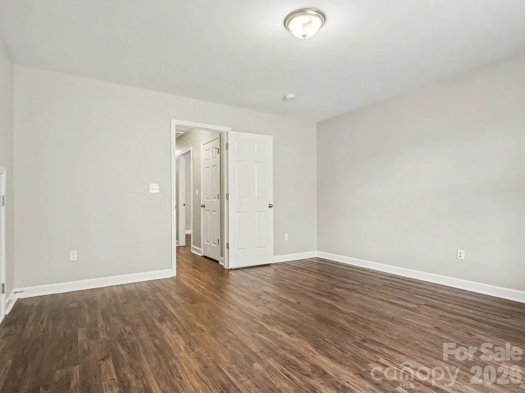 12102 Hampton Place Drive Charlotte NC 28269