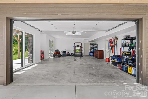 96 Crystal Lake Drive Hendersonville NC 28739