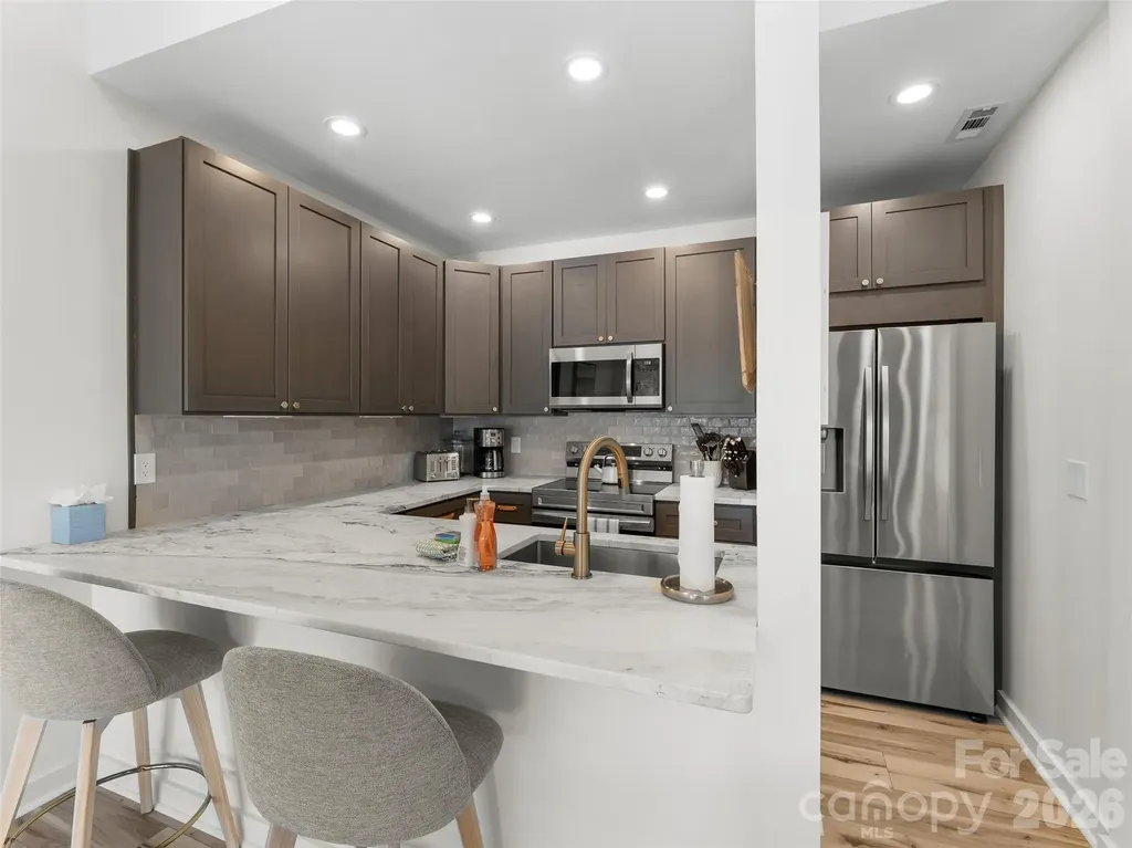 144 Racquet Club Villas Drive Sapphire NC 28774