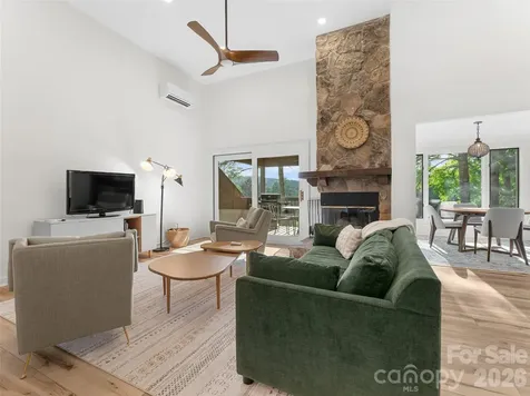 144 Racquet Club Villas Drive Sapphire NC 28774