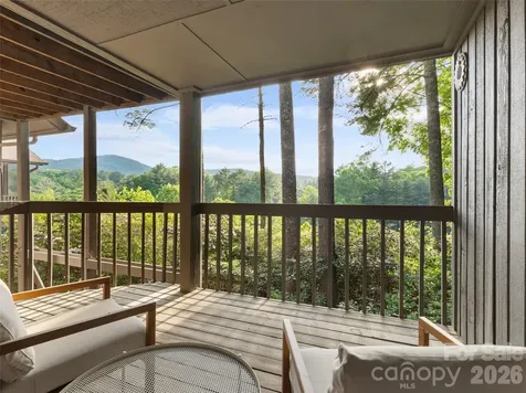 144 Racquet Club Villas Drive Sapphire NC 28774