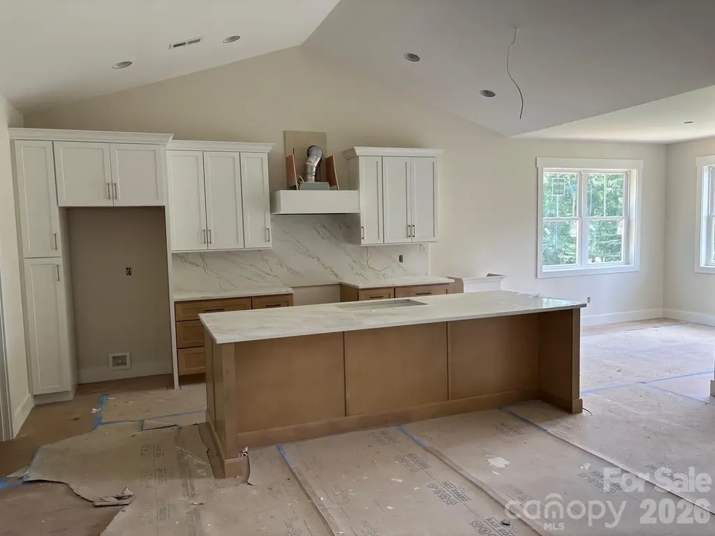 148 Triple Fairways Drive Hendersonville NC 28739