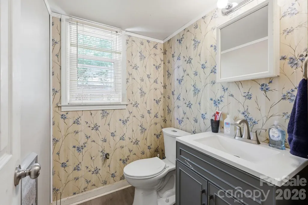 9201 Sandburg Avenue Charlotte NC 28213