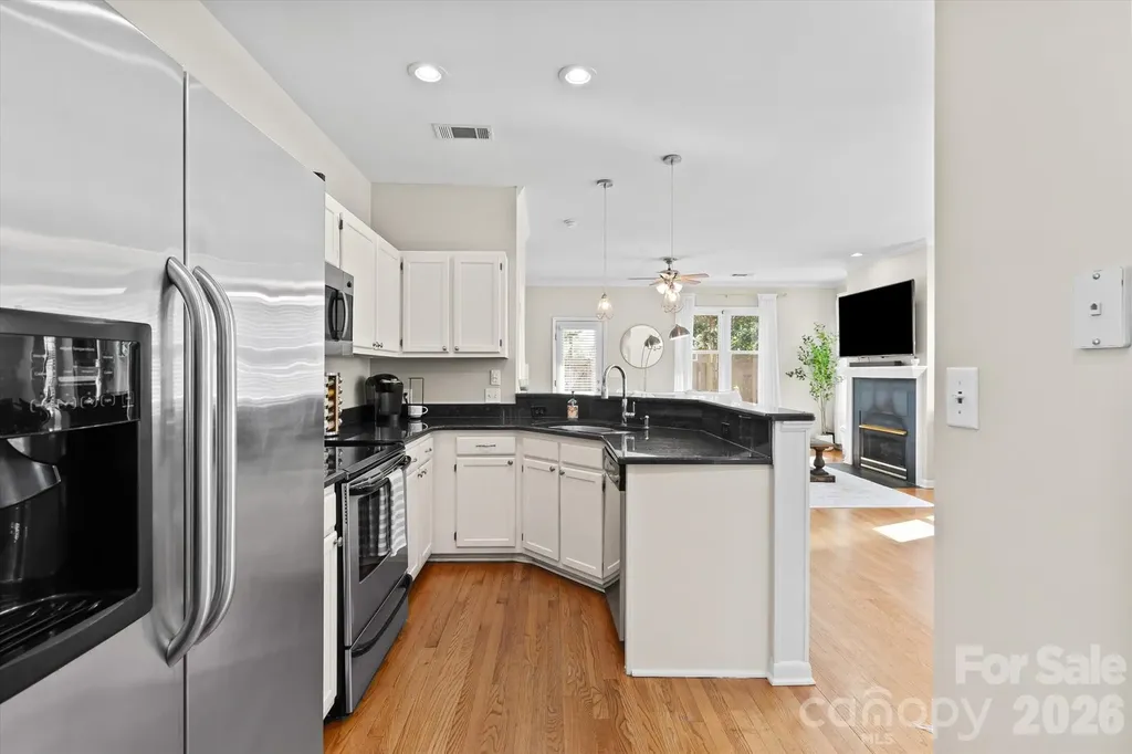 2538 Dilworth Heights Lane Charlotte NC 28209