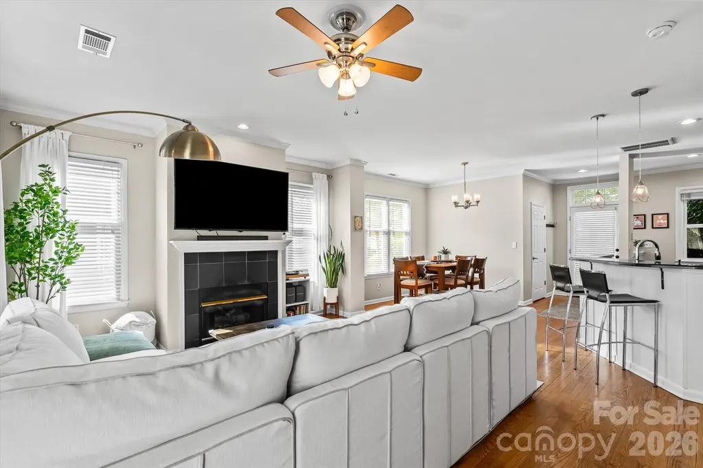 2538 Dilworth Heights Lane Charlotte NC 28209