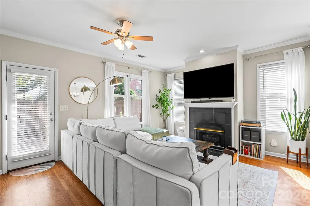 2538 Dilworth Heights Lane Charlotte NC 28209