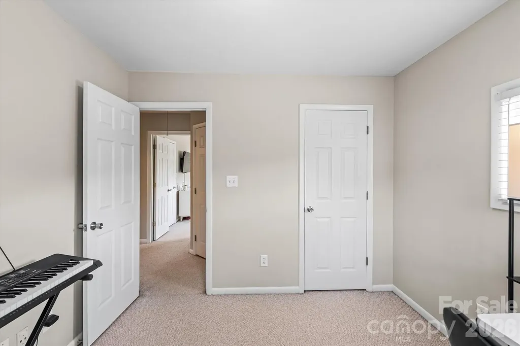 2538 Dilworth Heights Lane Charlotte NC 28209