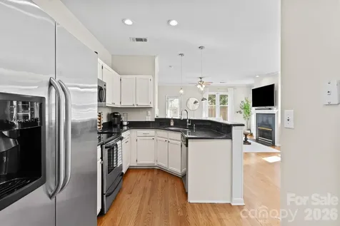 2538 Dilworth Heights Lane Charlotte NC 28209