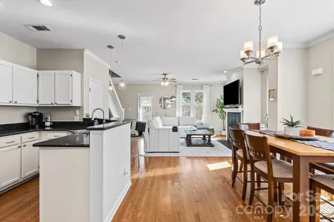 2538 Dilworth Heights Lane Charlotte NC 28209