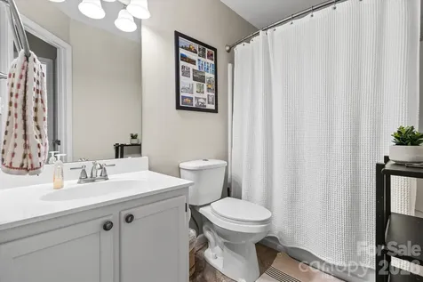 2538 Dilworth Heights Lane Charlotte NC 28209