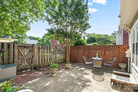 2538 Dilworth Heights Lane Charlotte NC 28209