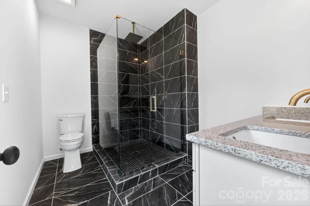 402 Pine Grove Avenue Cherryville NC 28021