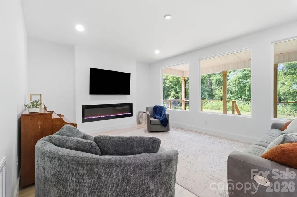 1906 Maius Drive Conover NC 28613