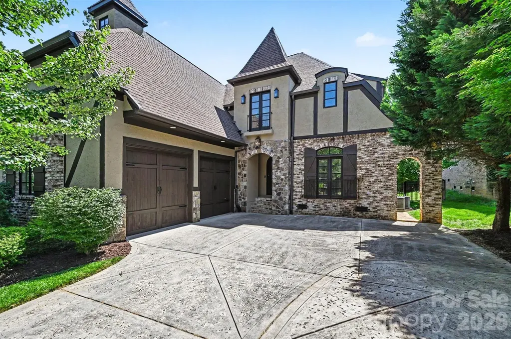 703 Sainte Rose Lane Charlotte NC 28226