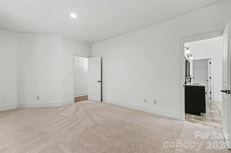 703 Sainte Rose Lane Charlotte NC 28226