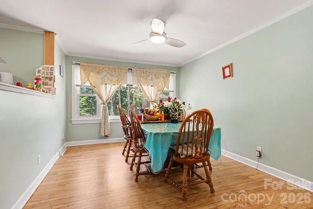 1210 Edgedale Drive Salisbury NC 28144