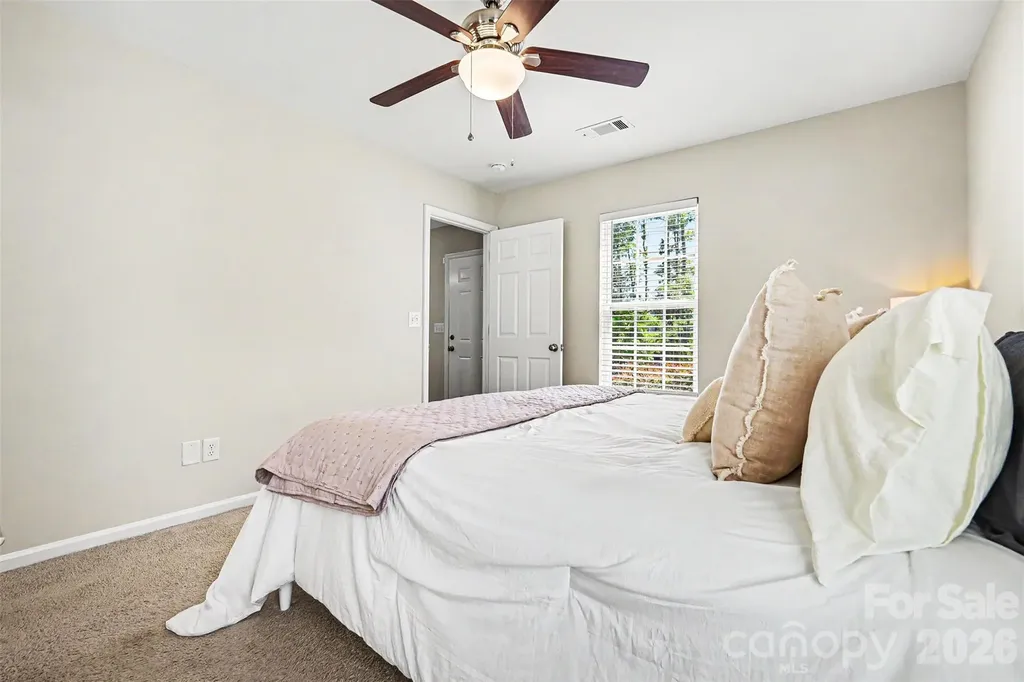 2540 Elmin Street Charlotte NC 28208