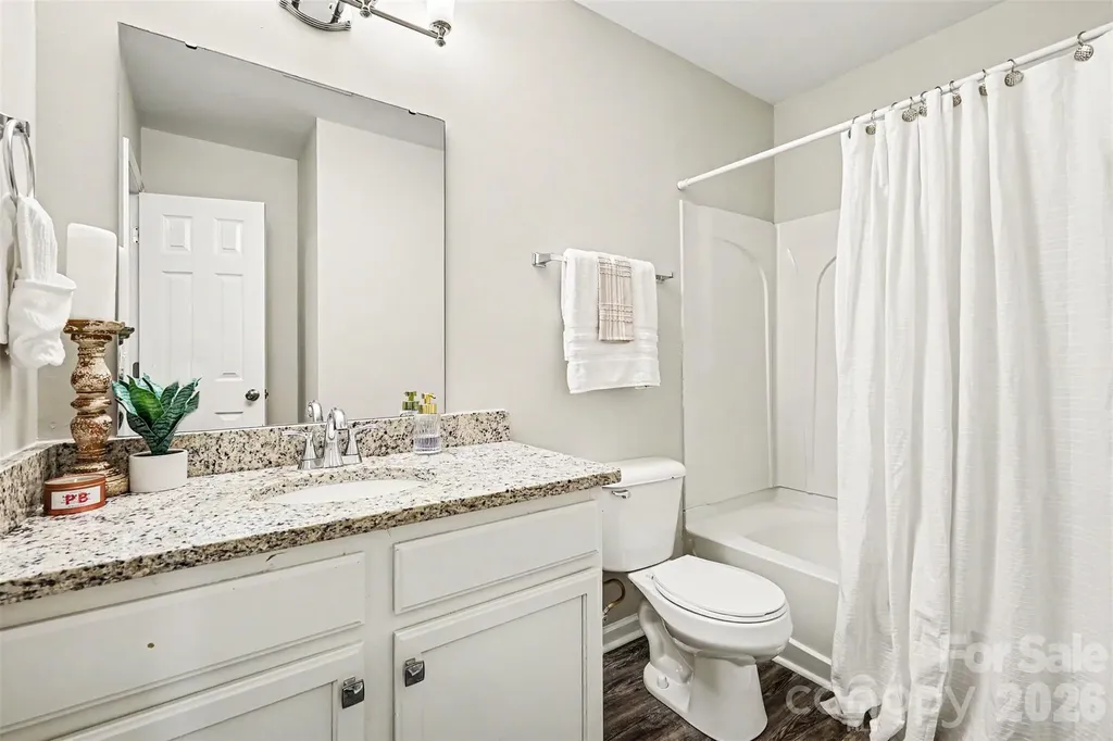 2540 Elmin Street Charlotte NC 28208
